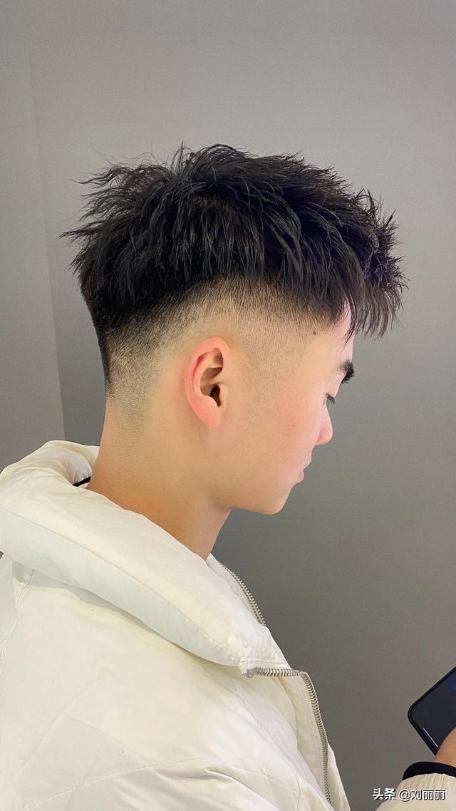男士流行发型图片(新时尚男发14款) - 经验百科大全