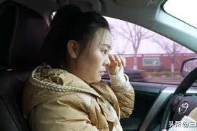 90后二胎宝妈带娃工作两不误图片