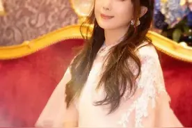 美女等于人间"尤物"图片