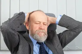 暴露人性阴暗的10句话，助你看透人心，避离祸害与小人图片