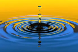 为什么水的涟漪是圆形，而不是方形或者三角形？| No.379图片