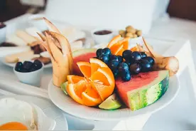 血糖平稳了，快来吃水果图片