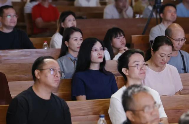 顾久讲述“我心目中的文化、贵阳文化与历史演变”｜《贵阳历史文化丛书》系列讲座第一讲