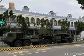解放军冲向台海，台军大量出动，蔡英文突然改口不要战争图片