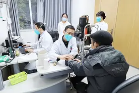 银海眼科医患故事暖人心，仁心妙手驱散病魔迎光明图片