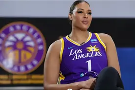 女版奥尼尔：性感十足，辞年薪10万美金的NBA，转头加入成人行业图片