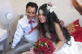 因网上一张帅哥照片，河北女子到尼泊尔求爱，见面3天就在一起了图片