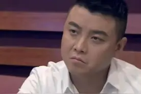 “乒乓冠军”王皓：结婚4年生2娃，美女老婆为他放弃事业专注家庭图片