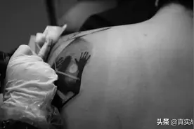 武汉解封后两年，去文身的武汉人：在手臂文上n95口罩和逝者生日图片