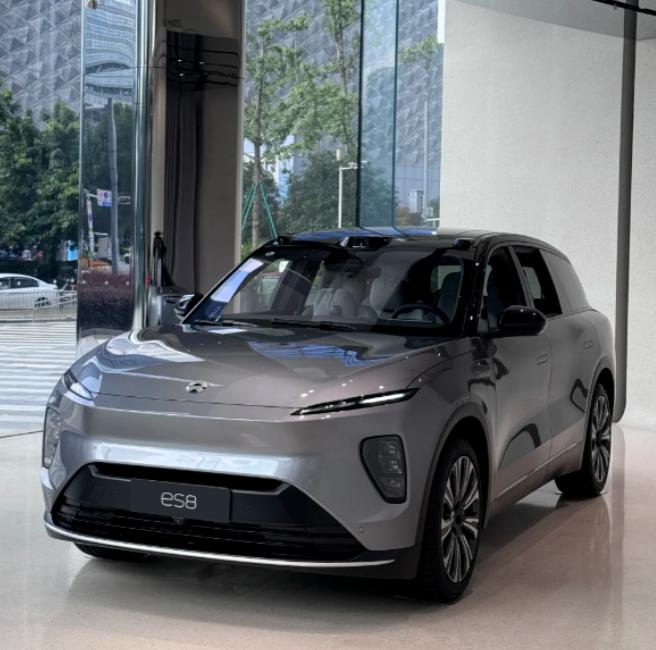 新一代理想L9官宣全线万价位(图9)