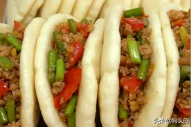 家人都爱吃的荷叶饼，不用烙，想吃什么就夹什么，天天吃都不腻图片