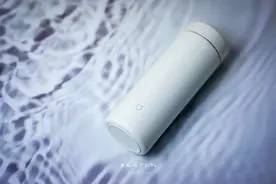 米家上新，能揣大衣兜里的保温杯：米家保温杯口袋版开箱上手图片