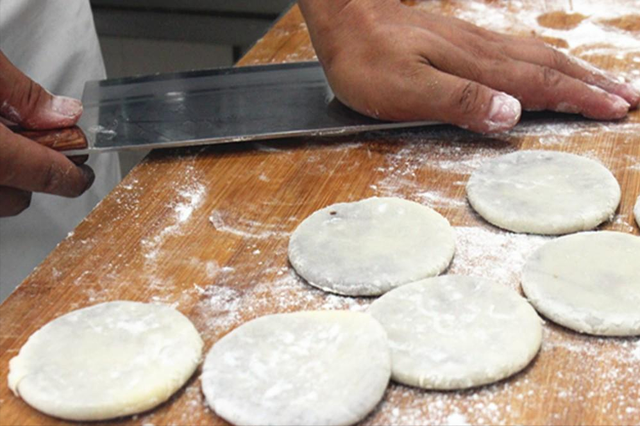 七夕别忘吃 巧果 分享5种好吃做法 造型好看 鲜香四溢 Ttsnews