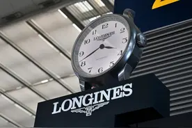 南昌一女子购入“浪琴”腕表3个月突然停走 机芯质量有问题？图片