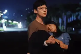 公主抱居然要三个人帮忙抬？网友毒舌吐槽：这届男明星多健健身吧图片