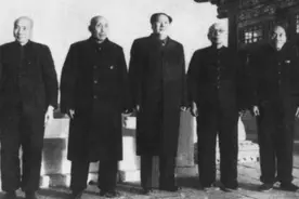 开除毛主席的校长，晚年无米下锅，毛主席得知后派人送去1200斤米图片