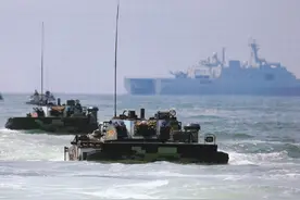 若武统台湾日本会出手？日本兵推：日美联军可令解放军损失两航母图片