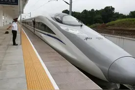 从长沙到张家界两条线路，乘坐哪条线路的火车最好图片