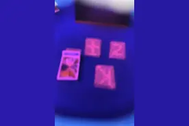 棋牌上做记号，透视眼镜成打牌作弊利器！律师称该行为涉赌博诈骗图片