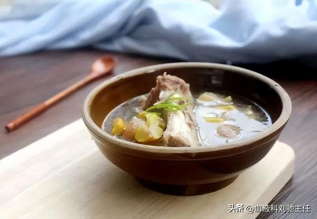 这4个食疗方，增加血小板又调理气血 ，提高抵抗力！
