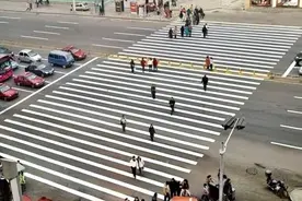 西峰区多处人行横道被封闭？交警蜀黍的回答来了图片