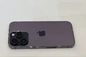 苹果iPhone 14 Pro暗紫新配色抢先上手图片