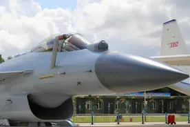 从A到C，深度解析歼-10战机进化之路，已成为三代半战机巅峰之作图片