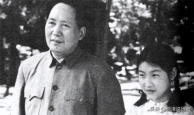 李敏和李讷都姓“李”，是因为跟着李云鹤姓的？江青：这是个误会