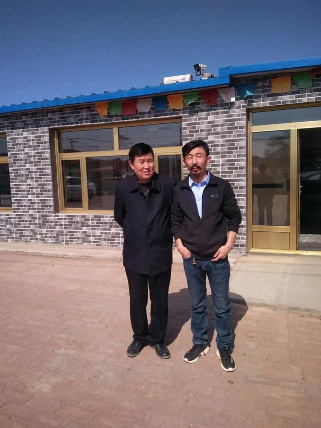 小 喇 嘛 其 人 其 事