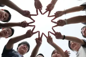 中高考考点公布 | 冲刺高考 他们许下青春誓言图片
