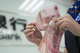 2023这轮印钞何时才会结束，是现金贬值，还是房价股市的上涨？图片