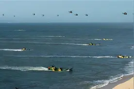 “美国和中国正准备为台湾省开战！”英媒：解放军不会重蹈俄覆辙图片