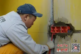 十堰家装市场迎旺季，瓦工月入超万元仍缺人图片