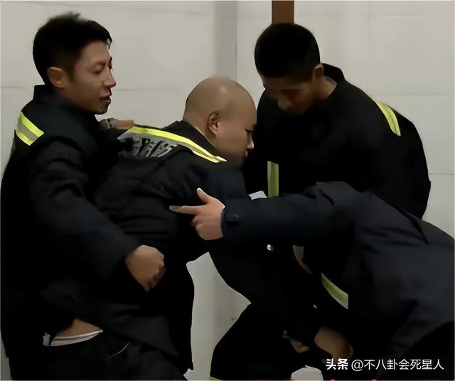 蛋碎了，没子宫，明星这些“难言之隐”，有钱也拯救不了