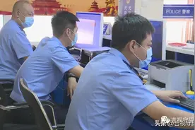 因踩上胶水，女子划车泄愤，车：我没有惹任何人图片