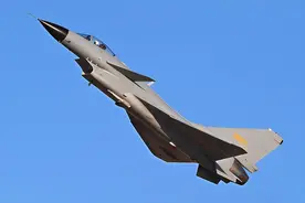 歼7快退役完了，老歼10如何处理？是不是能卖给朝鲜和巴基斯坦？图片