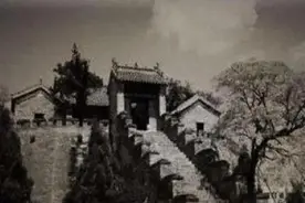 1938年，日本鬼子13枚炮弹轰炸老君台全成“哑弹”，这是为何？图片