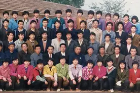 20位战友赶来参加儿子婚礼，礼单上却无一人付钱，我终于看透人心图片