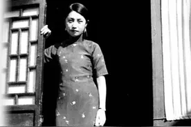 1939年，一风尘女子被困地窖，被铁钩勾出来时，其状惨不忍睹图片