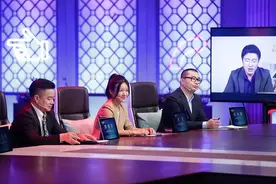 中年职场人有多难？张雪峰泪洒现场图片