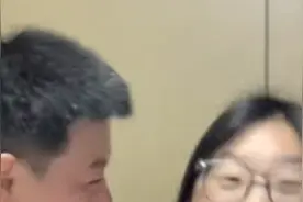 “神仙妈妈”火了，女儿高考288分全家欢呼，已有高校主动邀约图片