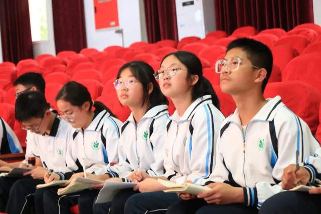 四川省民生研究会新媒体中心-官网