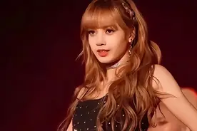 Lisa 疯马秀脱衣舞，3天5场仅VIP，只穿3角裤图片