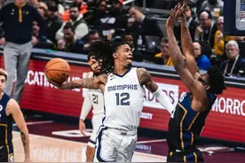 力劈华山!莫兰特一字战斧平筐隔扣,杜兰特泪流满面,詹皇抱头呆立图片