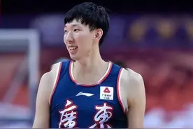 广东队16人大名单出炉！5名小将迎来CBA首秀，周琦挑大梁图片