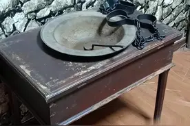 回收价达到近10万元的70年代“老物件”，家里有的要多留意一下图片