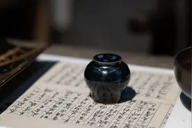 粗缯大布裹生涯，腹有诗书气自华图片