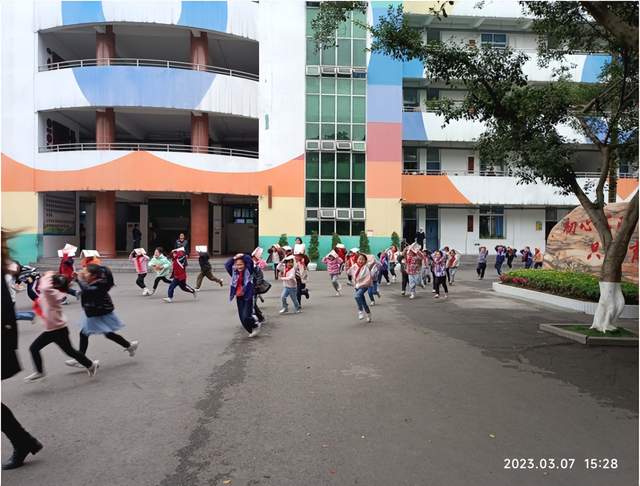 四川省民生研究会新媒体中心-官网