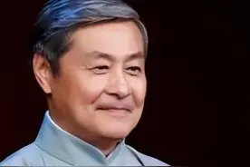 冯巩的第一任搭档，从相声奇才到“阶下囚”，刘伟到底做错了什么图片