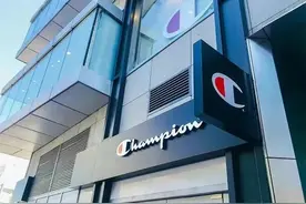 越来越潮的三里屯，已经没有Champion的一席之地图片